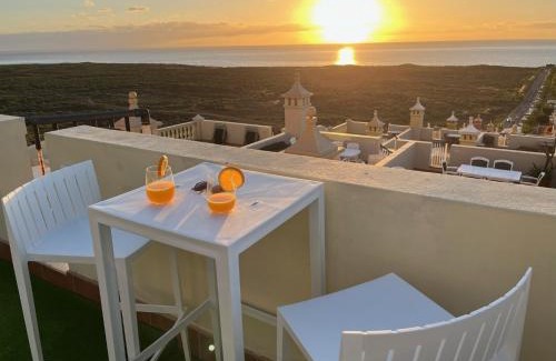 Palm-Mar Apartment | penthouse with great sea view and natural reserve - magnificent swimming pool - calm and bright