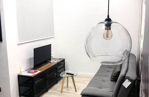 Malasana Apartment | pequeño apartamento reformado en el centro ALQUILER TEMPORAL