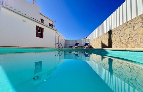 Pera Villa | PÊRA STYLISH VILLA WITH POOL by HOMING