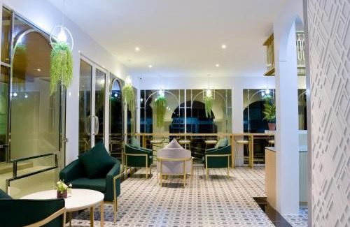 Phuket Hotel | Peranakan House