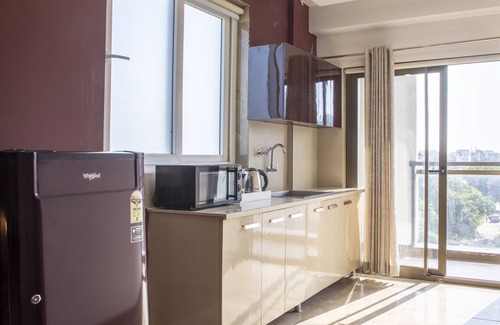 DLF Phase 3 Apartment | Perch Service Apartments DLF Cyber City