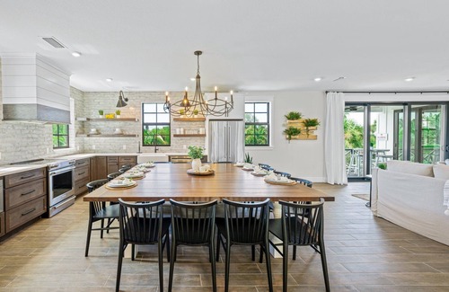 Siesta Key House | Perfect for Families, Resort Pool/Spa w/Waterslide, Video Games/Ping Pong