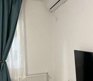 Iasi Apartment | Perfect Host Palas Studio Central