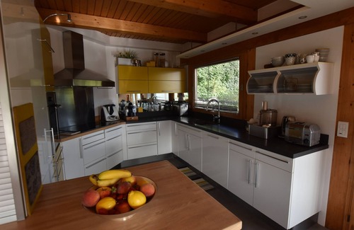 Le Chinaillon Ski Chalet | Perfect location! Superb Chalet 5 *, jacuzzi and spectacular view