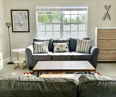West Palm Beach Apartment | Perfect location, close to everything!