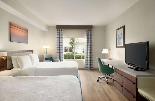 Carlsbad Hotel | Perfect Place to Unwind! Outdoor Pool, Onsite Parking, Near Legoland California!