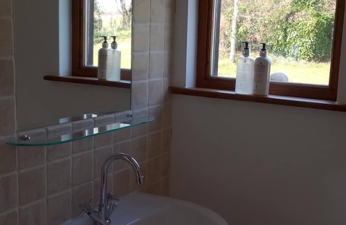 Etchingham Bed & Breakfast | Perfect self contained B&B located on the borders of East Sussex and Kent