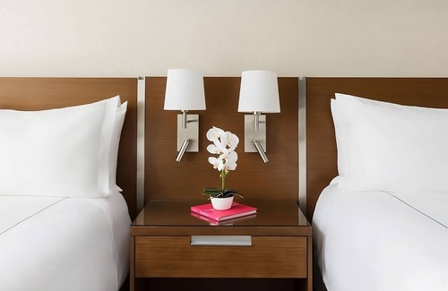 Bay Harbor Islands Hotel | Perfect Spot in Bay Harbor! 2 Units w/Balcony! Pet-friendly, Rooftop Pool!