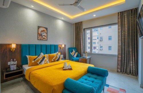Tapovan Hotel | Perfectstayz Premium Laxmi Heritage with Rooftop Pool & Cafe