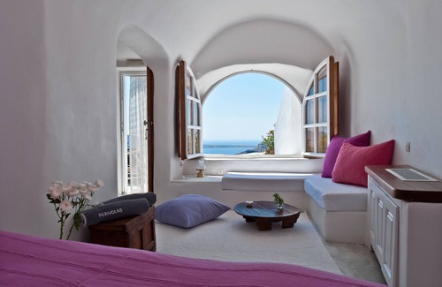 Oia Hotel | Perivolas