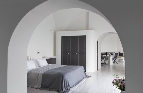 Oia Hotel | Perivolas