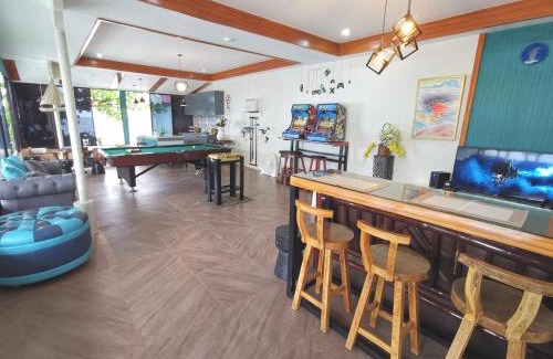 Basdiot Resort | Pescadores Suites Moalboal