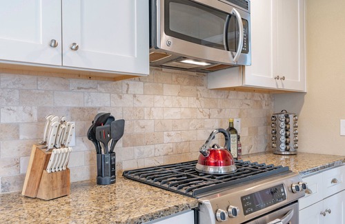 Northeast Carrollton House | Pet Friendly 4/3 in Carrollton with Hot Tub
