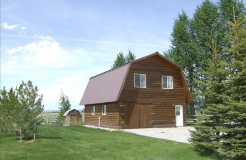 Driggs House | Pet Friendly Darby Barn in Teton Valley