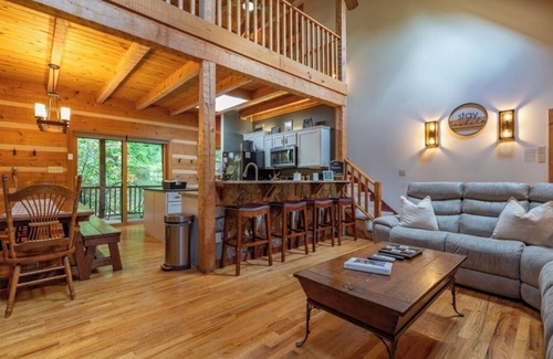 Seven Devils Cabin | Pet-Friendly, Family-Friendly cabin close to Sugar Mt, Banner Elk, Beech, Boone