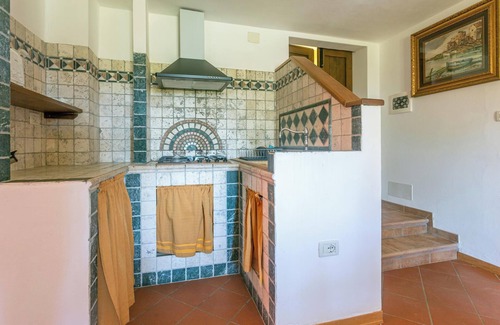 Roccastrada Villa | Pet-Friendly Finca Olivos with Mountain View, Pool, Garden & Wi-Fi