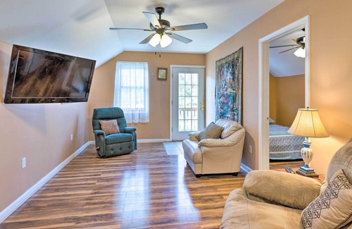 Luray Cottage | Pet-Friendly Guest House w/ Fire Pit & Forest View