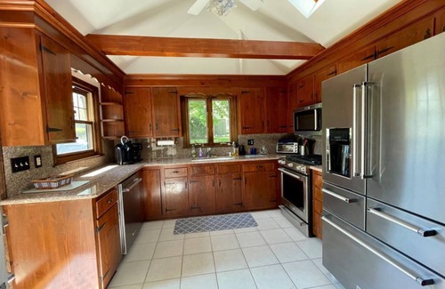 North Chatham House | Pet friendly home with large backyard!