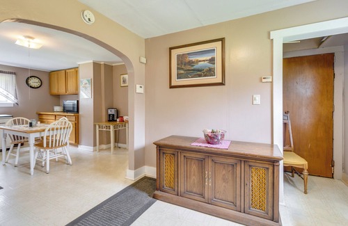 Smithmill House | Pet-Friendly Smithmill Retreat w/Hunting On-Site!