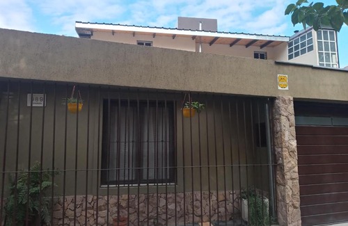 Maipu House | Petit Chateau J&SR