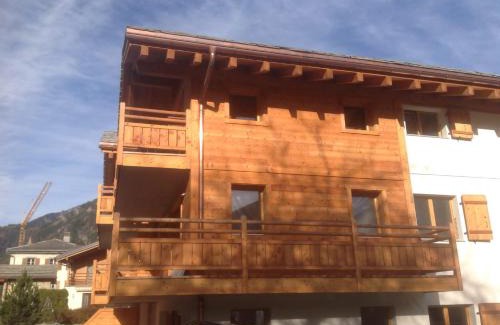 Le Chable Apartment | Petit Combin-Modern 2 Bed, Close to the lift
