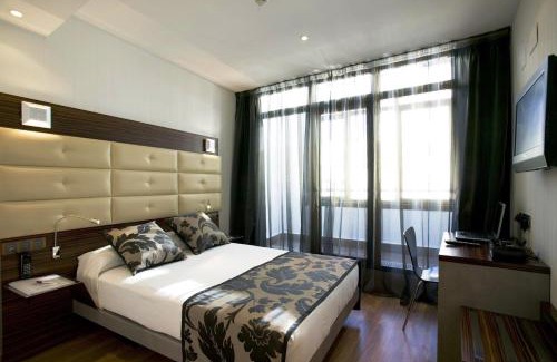 Sol Hotel | Petit Palace Cliper-Gran Vía