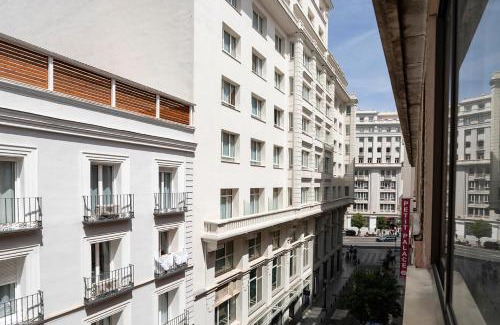 Sol Hotel | Petit Palace Cliper-Gran Vía
