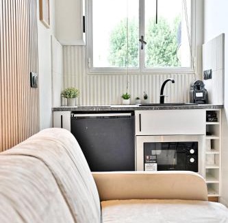 Neuilly-sur-Seine Apartment | Petit studio charmant près de Paris - III