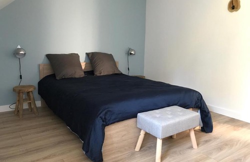 Yvias House | Petite maison chaleureuse