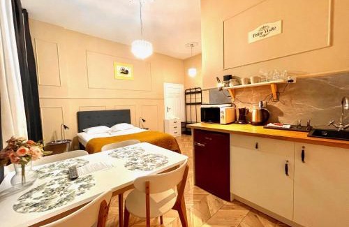Stare Miasto Apartment | Petite Visite No 4A i 4B