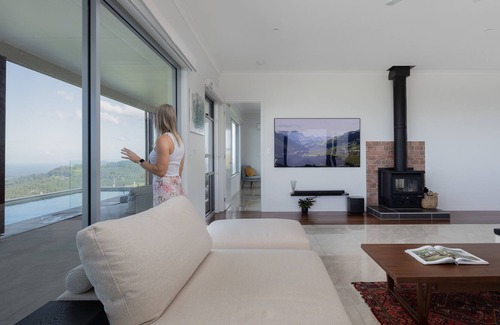 Bald Knob House | Petrichor Estate 360-view Pet-Friendly Infinity-Pool