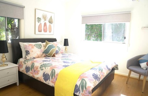 Rosebud House | Pets Friendly Beachside Paradise House Rosebud