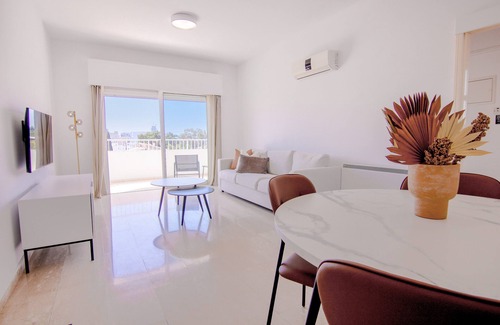 Limassol Apartment | Phaedrus Living: Modern City View Flat Nafi