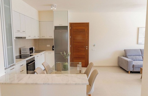 Maleme Apartment | Phaedrus Living: Seaside Thalassa Cretan 102