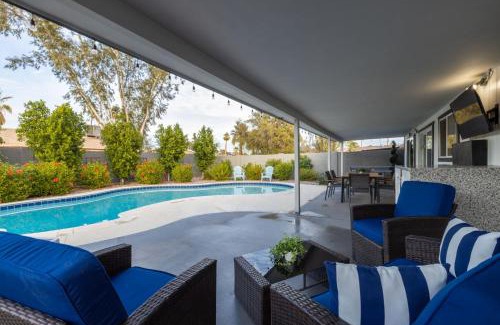 Paradise Valley Village House | Phoenix Winchcomb home