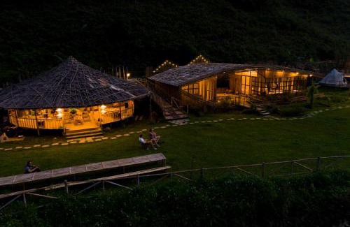 Trung Khanh Cabin | Phong Nam Station