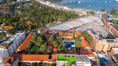 Patong Resort | Phuket Leelavadee Hua Ting Resort