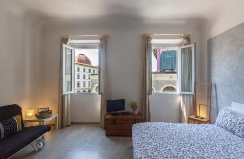 San Lorenzo Apartment | Piazza del Mercato Centrale