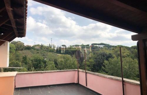 Camilluccia Apartment | Piccolo attico con splendida vista - Casa di Sofia