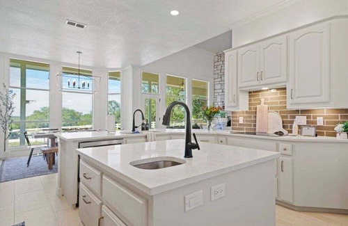 San Marcos House | Pickett Place at Twelve K Ranch: Sleeps 14 + Pool, Arcade on 25 Private acres!