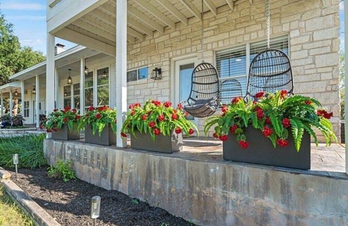 San Marcos House | Pickett Place at Twelve K Ranch: Sleeps 14 + Pool, Arcade on 25 Private acres!