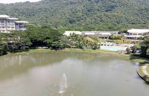 Nasugbu Apartment | Pico de Loro Beach and Country Club MiraA32Lit2br