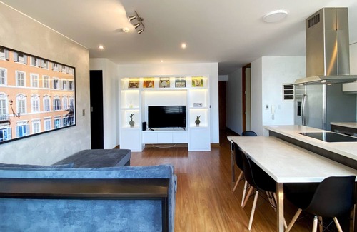 Santa Cruz Apartment | Picturesque 2BR at Malecon