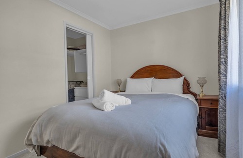 Merimbula Cabin | Piece of Paradise - Ground Floor