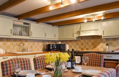 Hessenford House | Pineview Cottage