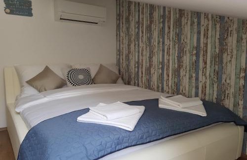 Piran House | Piraneska