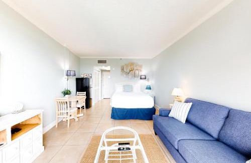 Fort Walton Beach Hotel | Pirates Bay A311