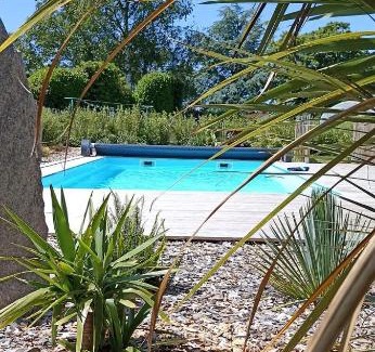 Locquirec House | Piscine chauffée et plages à Locquirec