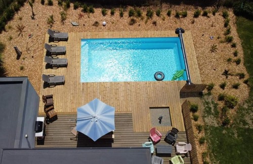 Locquirec House | Piscine chauffée et plages à Locquirec