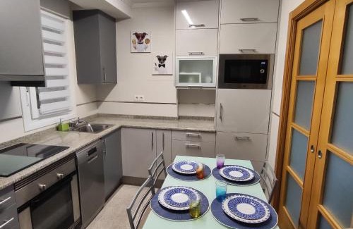 Viveiro Apartment | Piso céntrico en Viveiro con aparcamiento